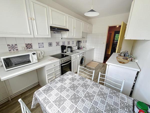 Appartement T5, 4 chambres, 2 points d'eau, 2 extérieurs