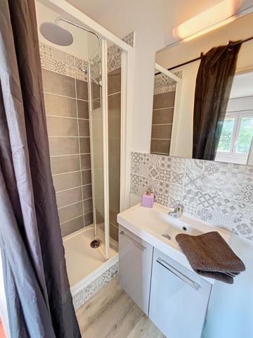 Appartement T5, 4 chambres, 2 points d'eau, 2 extérieurs
