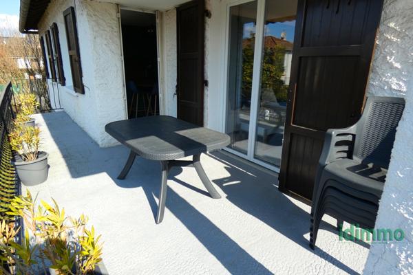 ARPAJON SUR CERE BELLE MAISON 4 CHAMBRES Arpajon-sur-Cère (15130)