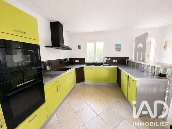 Maison à vendre 6 pièces 100 m² Meschers-sur-Gironde