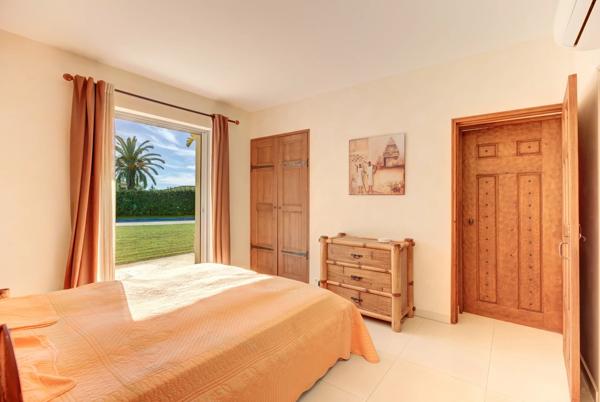 Villa récente à deux pas des plages, écoles, commerces