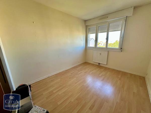 Appartement à louer 3 pièces 60.81m² Fontaine-lès-Dijon (21121)