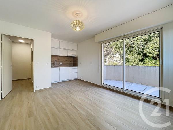 Appartement F1 à vendre  1 pièce - 24 m2 NICE - 06