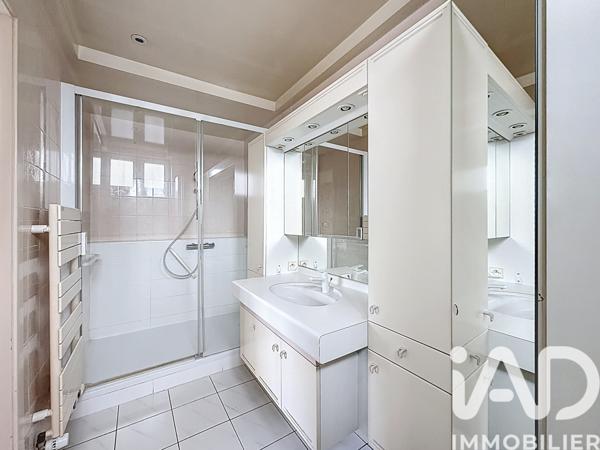Maison à vendre 6 pièces 186 m² Saint-Maur-des-Fossés