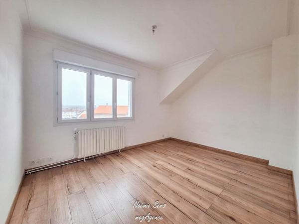 Maison à CHOLET, 49300 - 5 pièces 99m²