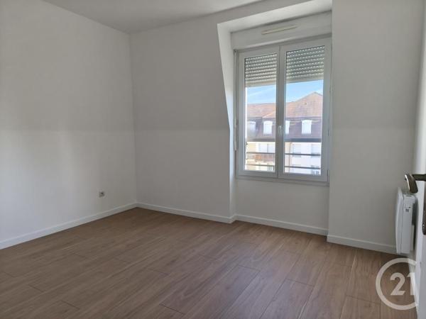Appartement F4 à vendre  4 pièces - 78,81 m2 MEAUX - 77