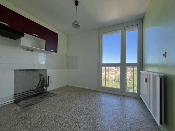Appartement à vendre 65 000 € Limoges 2 p 48 m² DPE D
