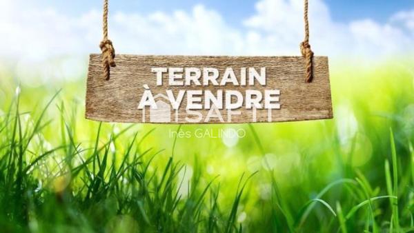 Terrain constructible viabilisé à Brax