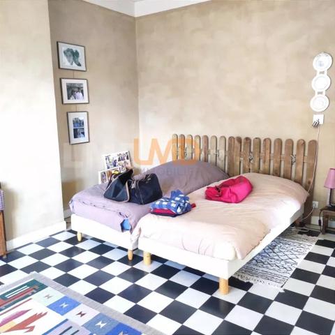 Maison proche centre ville grands espaces et piscine chauffée