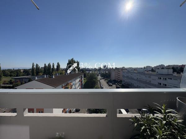 Appartement 5 pièce(s) 4 chambre(s) 96 m²