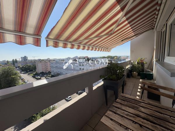 Appartement 5 pièce(s) 4 chambre(s) 96 m²