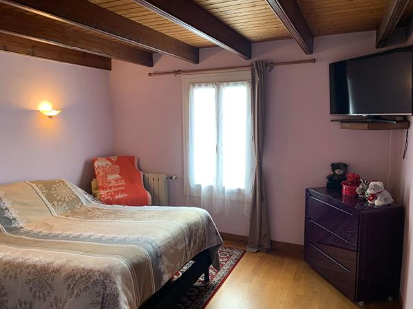 Maison à vendre à CHICHE de 145m² habitable sur un terrain de plus de 400m²