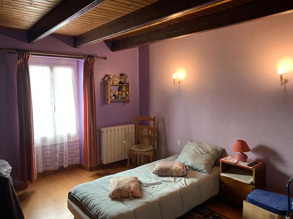 Maison à vendre à CHICHE de 145m² habitable sur un terrain de plus de 400m²