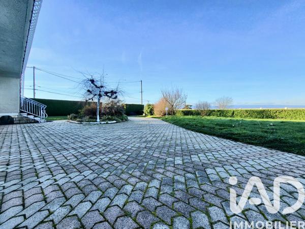 Maison à vendre 7 pièces 237 m² Saint-Bonnet-les-Oules