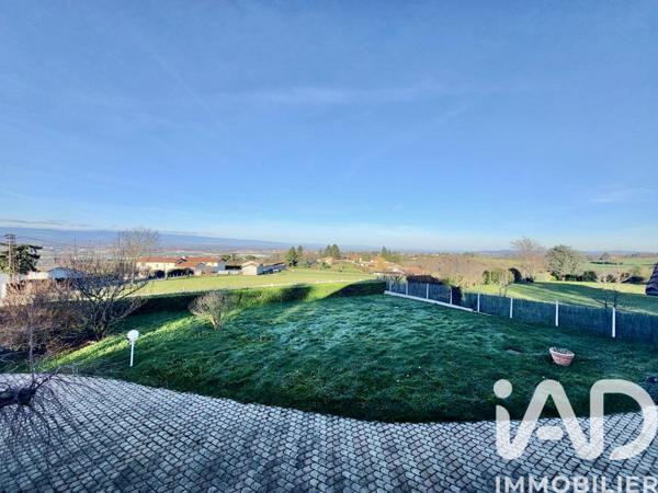 Maison à vendre 7 pièces 237 m² Saint-Bonnet-les-Oules