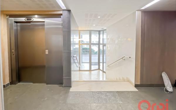 Appartement à vendre    4 pièces • 90 m2 Villeurbanne