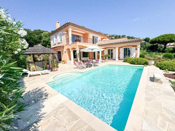 Maison à vendre  6 pièces - 170 m2 CAVALAIRE SUR MER - 83