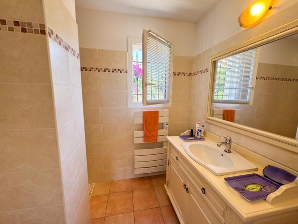 Maison à vendre  6 pièces - 170 m2 CAVALAIRE SUR MER - 83