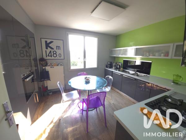 Maison à vendre 5 pièces 94 m² Saumur