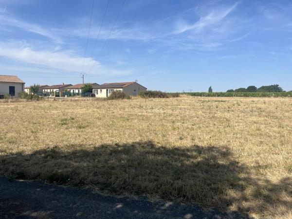 Terrain à vendre 37 000 € Saint-Saturnin 4246 m² DPE