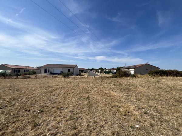 Terrain à vendre 37 000 € Saint-Saturnin 4246 m² DPE
