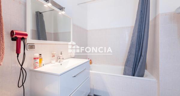 À vendre Studio 31.32 m² - Mont-de-marsan 40000