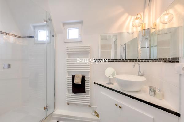 À vendre - Appartement terrasse - 75016 - Paris - DERNIER ÉTAGE - Auteuil-Exelmans