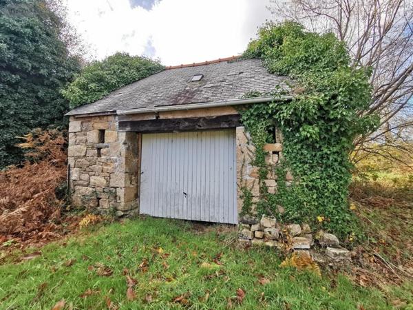 Maison à vendre à Bégard dans les Côtes-d'Armor (22140), ref : 22102-2381