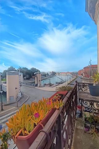 Frontignan - Appartement T4 de 102M² avec balcons et magnifique vue sur le canal