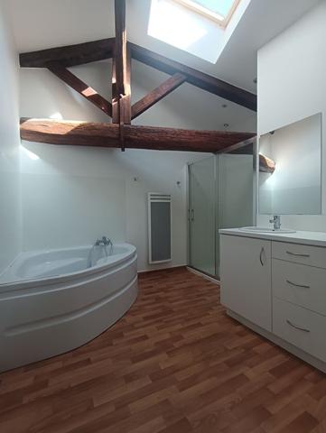 Frontignan - Appartement T4 de 102M² avec balcons et magnifique vue sur le canal