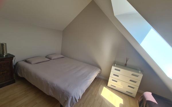 Appartement à vendre    4 pièces • 81 m2 Chevry-Cossigny