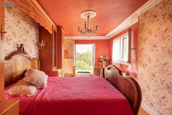 Maison à vendre à Challex dans l'Ain (01630), ref : 01047-755