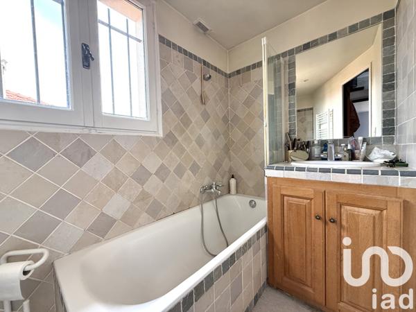 Maison à vendre 5 pièces 156 m² Cagnes-sur-Mer