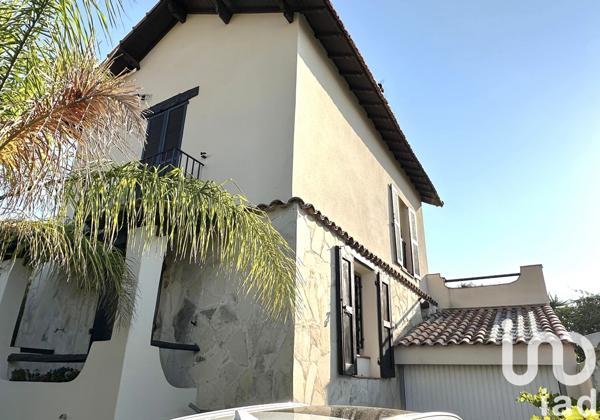 Maison à vendre 5 pièces 156 m² Cagnes-sur-Mer