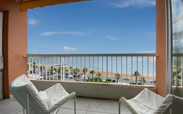 Appartement à vendre    2 pièces • 35,04 m2 Fréjus