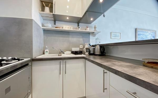 Appartement à vendre    2 pièces • 35,04 m2 Fréjus