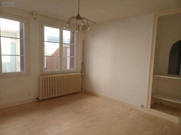 Immeuble à vendre à L'Île-Bouchard dans l'Indre-et-Loire (37220), ref : 37094-26