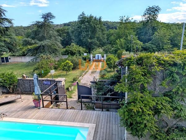 Maison en pierre 7 pièces 150m2, piscine, jardin