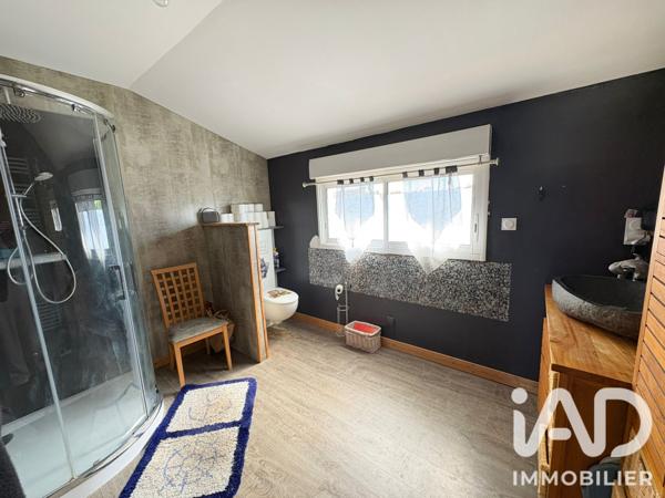 Maison à vendre 6 pièces 245 m² Bressuire