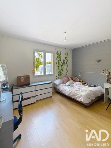Maison à vendre 6 pièces 245 m² Bressuire
