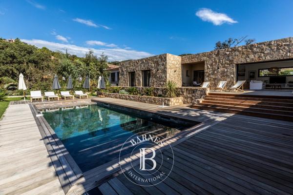 Sainte-Lucie-de-Porto-Vecchio, Villa 4 Chambres -  196 m² à vendre