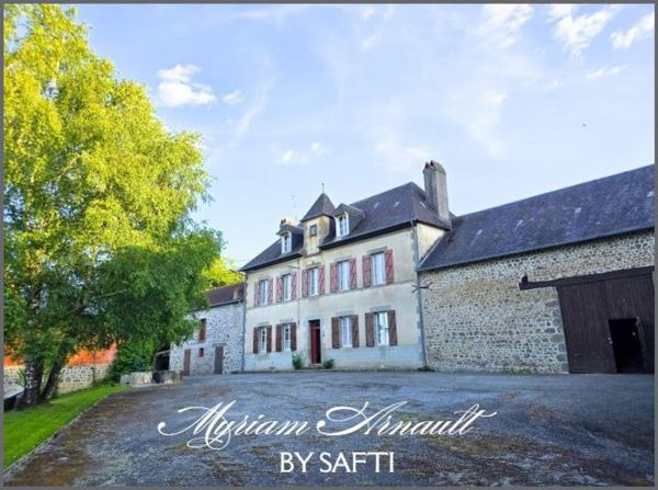 Grande Propriété avec dépendances puits Terrain de 4 ha