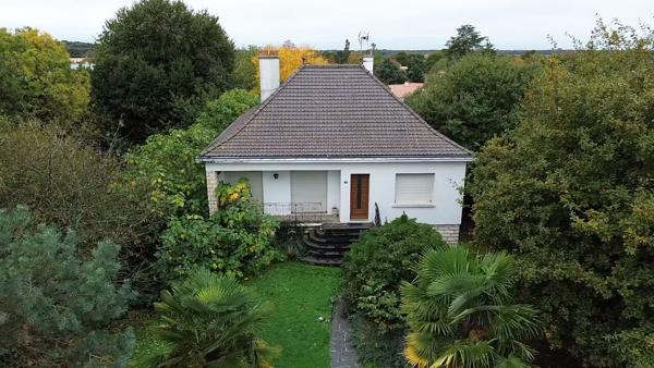 Maison à rénover 4 chambres à vendre en plein centre d'Aizenay