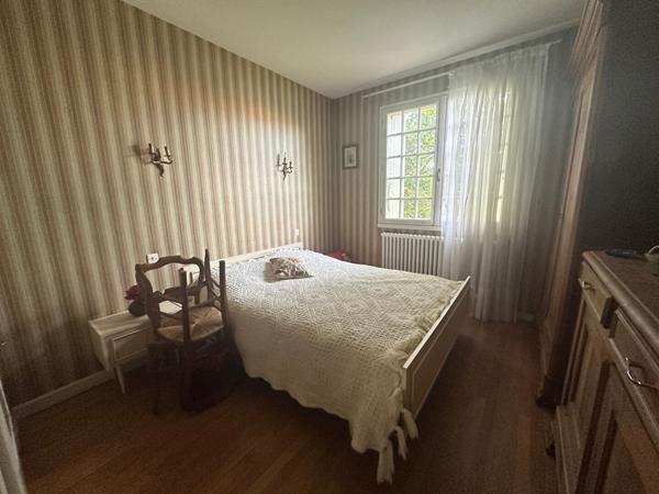Maison à rénover 4 chambres à vendre en plein centre d'Aizenay