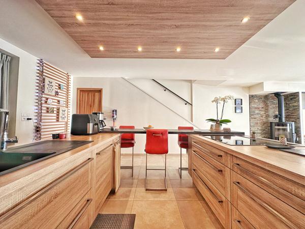 Maison ville  150 M² + appartement t2  48M² à COUDES