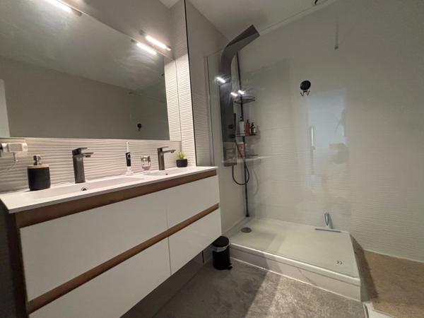 AGDE (34) VENDUE MEUBLE VILLA P5, SURFACE TOTALE 124 m2, GARAGE 26 m2, SECTEUR CALME , 10 MN PLAGE AGDE