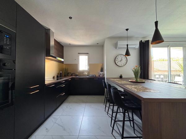 AGDE (34) VENDUE MEUBLE VILLA P5, SURFACE TOTALE 124 m2, GARAGE 26 m2, SECTEUR CALME , 10 MN PLAGE AGDE