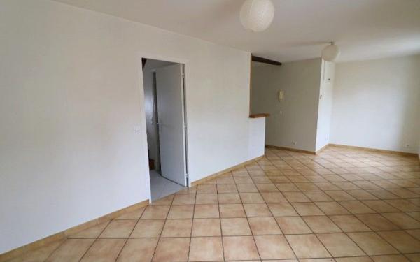 Appartement à louer    3 pièces •  Rozay-en-Brie