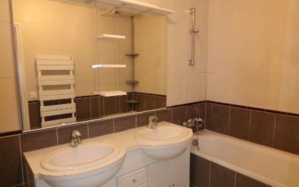 Appartement à louer    3 pièces •  Rozay-en-Brie