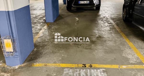 À vendre Parking 15 m² - Saint-germain-en-laye 78100